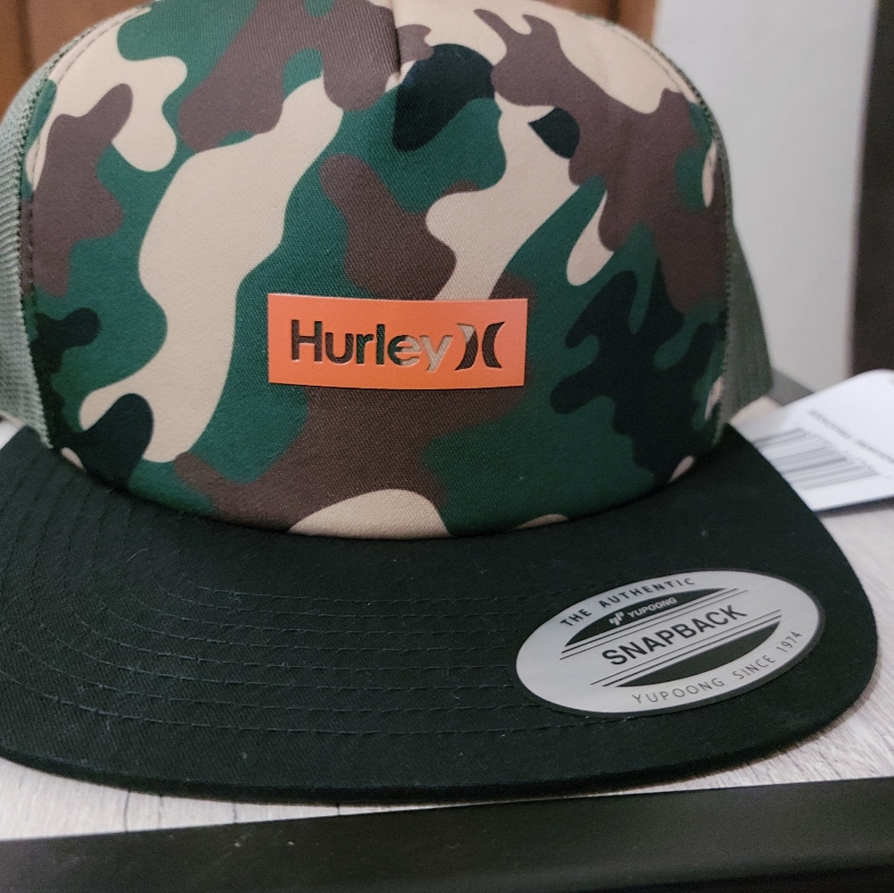 Hurley Camo Trucker Snapback